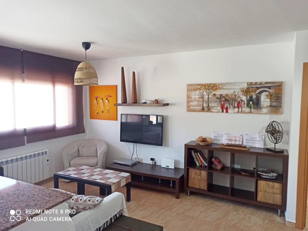 Apartamento Deltebre Luaran gambar