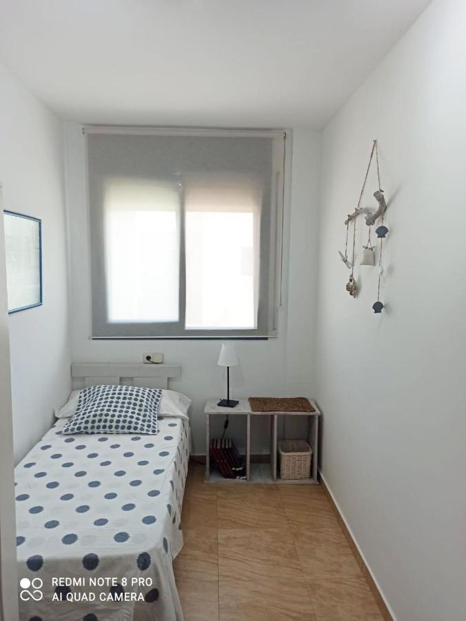 Apartamento Deltebre Luaran gambar